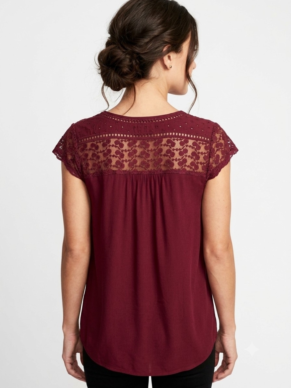 JohnPaulRichard Burgundy Lace Yoke Short Sleeve Top Size XL EUC P2P 22.5in